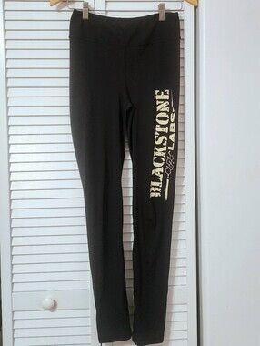 Blackstone Women's Black Leggings w/ Scrunch Booty